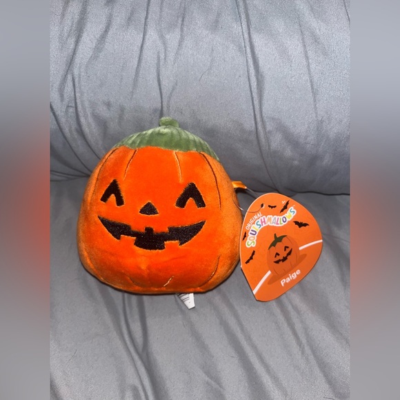 Squishmallows Other - Paige 5” squishmallow